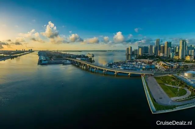 impressie Celebrity Reflection